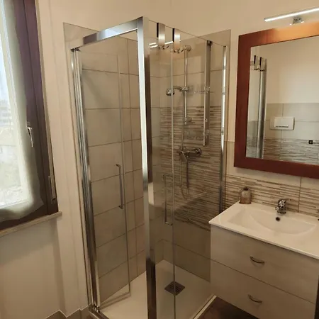 Harmonie House Apartment